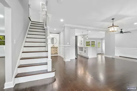 693 Blue Hill Road River Vale NJ 07675