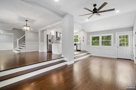 693 Blue Hill Road River Vale NJ 07675