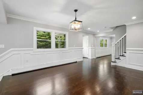 693 Blue Hill Road River Vale NJ 07675