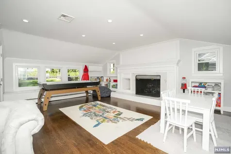 47 Timberlane Road Upper Saddle River NJ 07458
