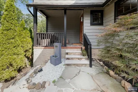 51 Hawthorne Road Wayne NJ 07470