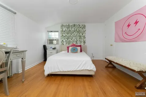 51 Hawthorne Road Wayne NJ 07470