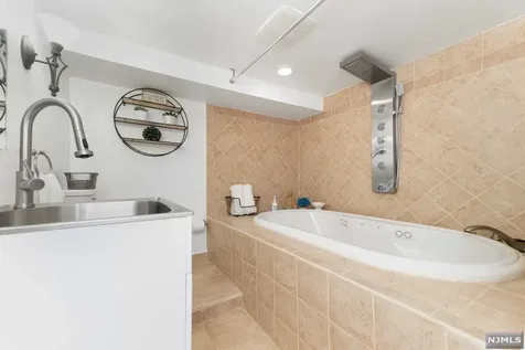 51 Hawthorne Road Wayne NJ 07470