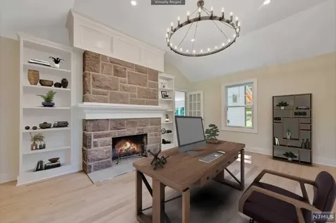 670 Laurel Lane Wyckoff NJ 07481