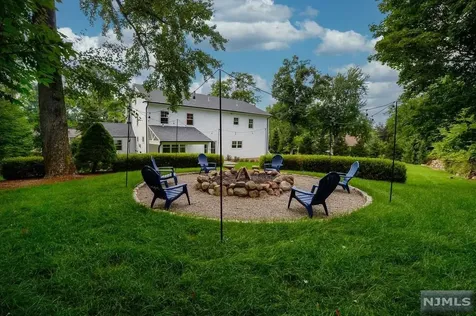 670 Laurel Lane Wyckoff NJ 07481