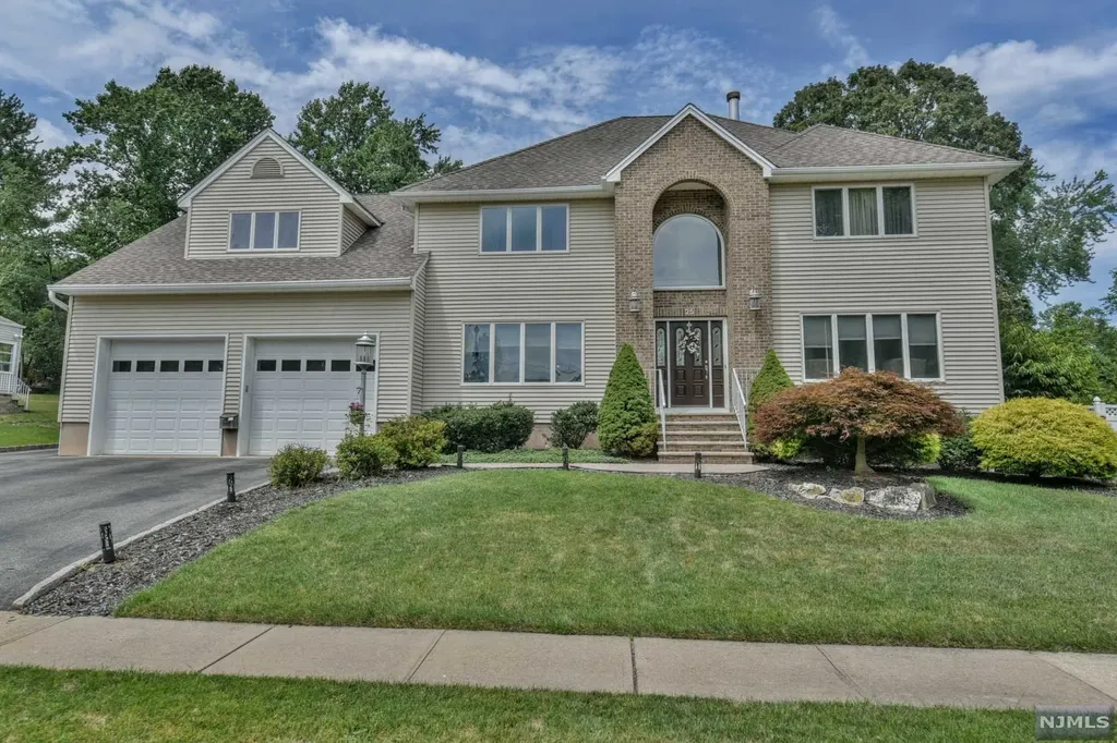 25 Joseph Place Wayne NJ 07470