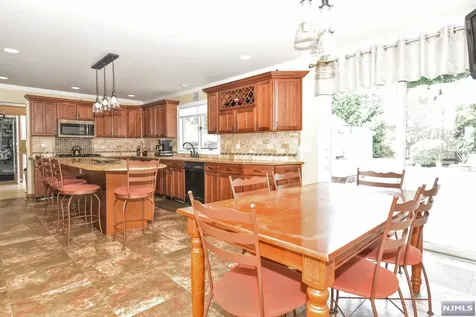 25 Joseph Place Wayne NJ 07470