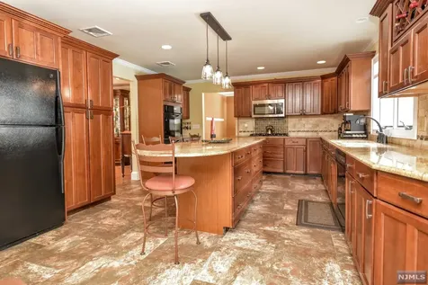 25 Joseph Place Wayne NJ 07470