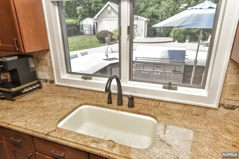 25 Joseph Place Wayne NJ 07470