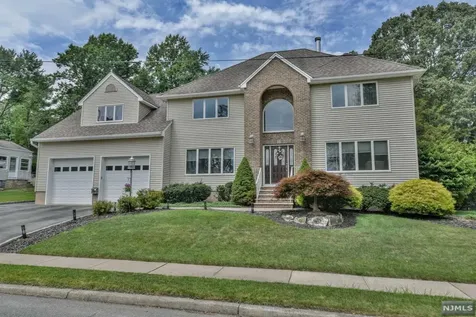 25 Joseph Place Wayne NJ 07470