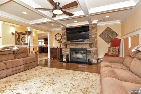 25 Joseph Place Wayne NJ 07470