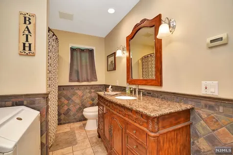 47 Windbeam Loop Ringwood NJ 07456