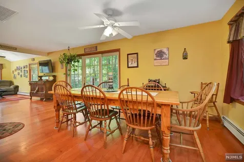 47 Windbeam Loop Ringwood NJ 07456