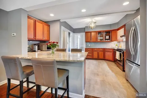 337 Bogert Avenue Ridgewood NJ 07450