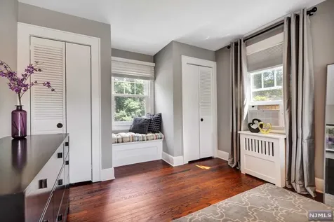 337 Bogert Avenue Ridgewood NJ 07450