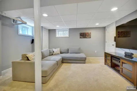 337 Bogert Avenue Ridgewood NJ 07450