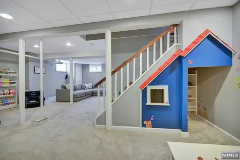 337 Bogert Avenue Ridgewood NJ 07450