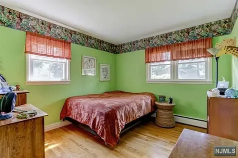 551 Hickory Street Twp Of Washington NJ 07676