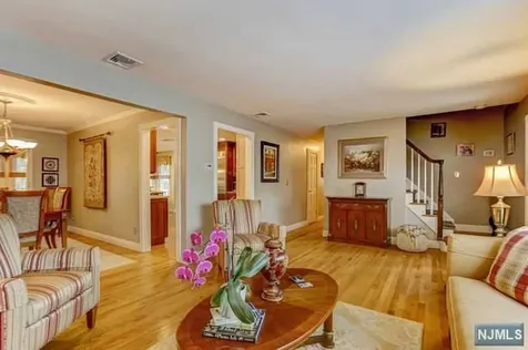 551 Hickory Street Twp Of Washington NJ 07676