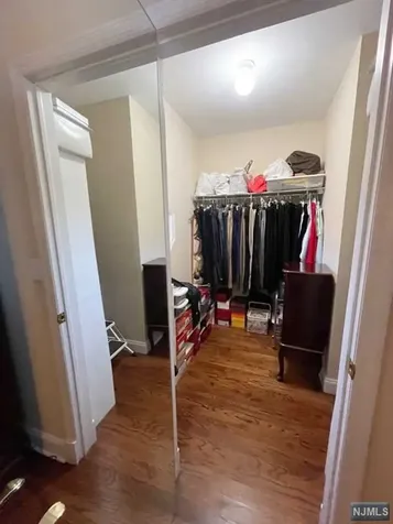 54 Kings Court Fort Lee NJ 07024