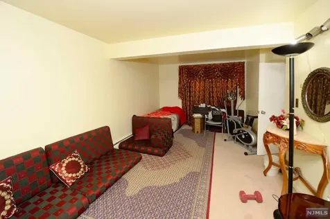 138C 68th Street Guttenberg NJ 07093