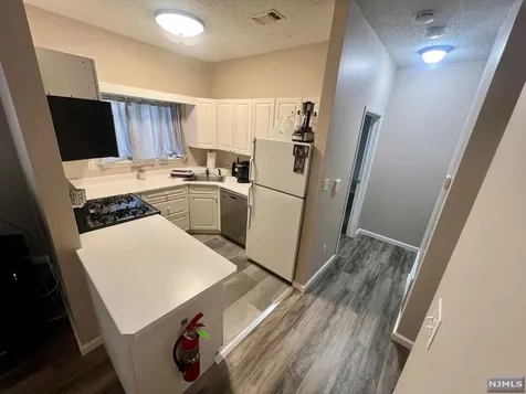 701 Brittany Drive Wayne NJ 07470