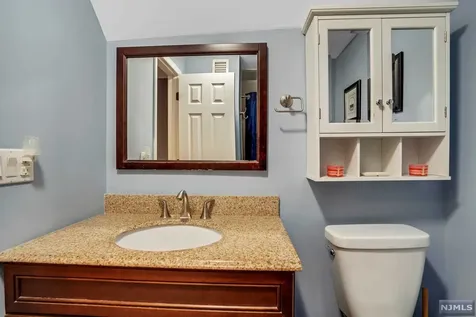 28 Spindler Terrace Saddle Brook NJ 07663