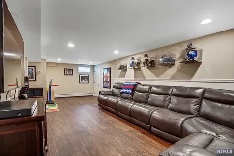 28 Spindler Terrace Saddle Brook NJ 07663
