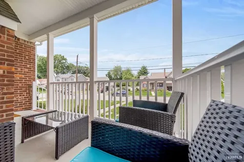 28 Spindler Terrace Saddle Brook NJ 07663