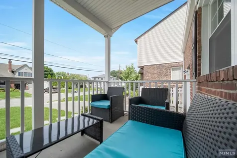 28 Spindler Terrace Saddle Brook NJ 07663