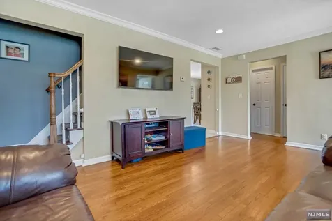 28 Spindler Terrace Saddle Brook NJ 07663