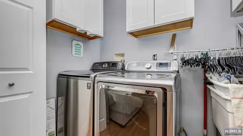 123 18th Avenue Elmwood Park NJ 07407