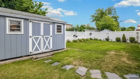 123 18th Avenue Elmwood Park NJ 07407