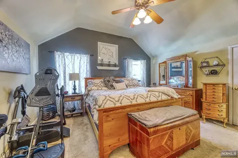 16 Grove Street Wanaque NJ 07465