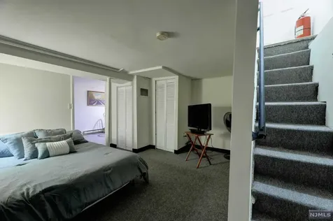 16 Grove Street Wanaque NJ 07465