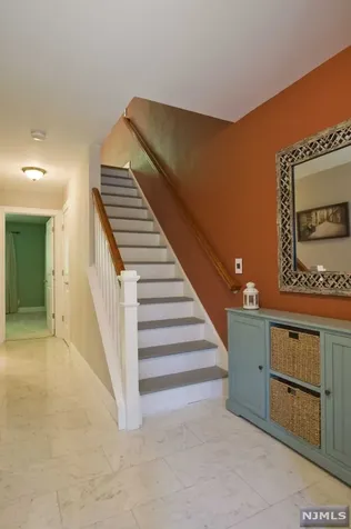 66 Alana Drive Hawthorne NJ 07506