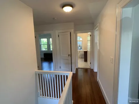 31 Wyckoff Avenue Wyckoff NJ 07481