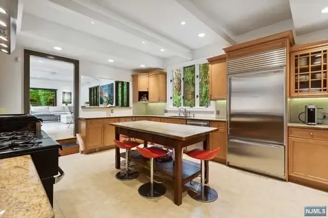 42 Highland Avenue Montclair NJ 07042