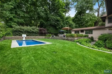 42 Highland Avenue Montclair NJ 07042