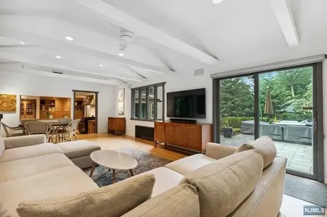 42 Highland Avenue Montclair NJ 07042