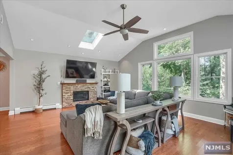 59 E Oak Street Ramsey NJ 07446