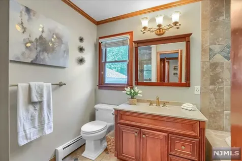 59 E Oak Street Ramsey NJ 07446