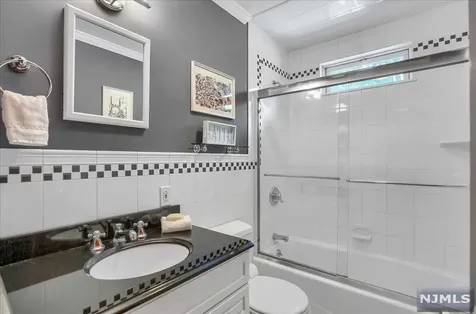 59 E Oak Street Ramsey NJ 07446