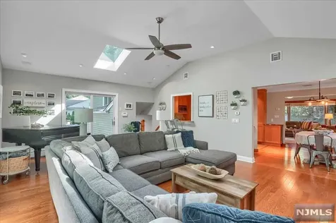59 E Oak Street Ramsey NJ 07446