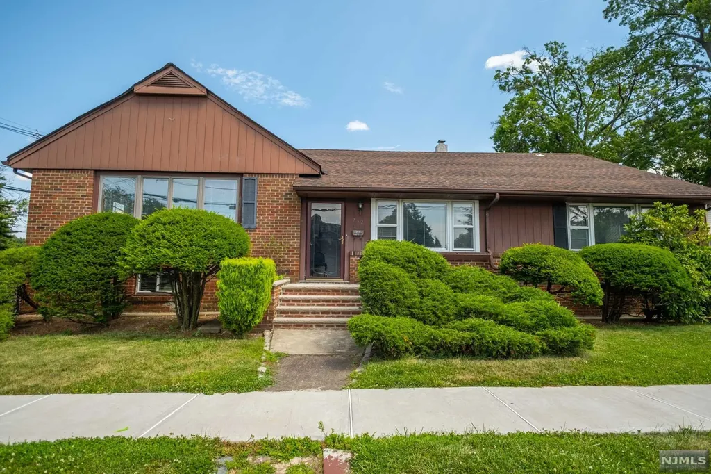 232 Oak Grove Avenue Hasbrouck Heights NJ 07604