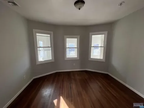 116 Burchard Avenue East Orange NJ 07017