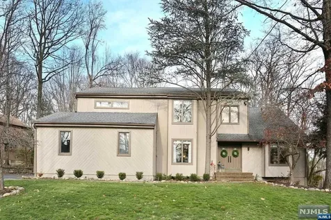16 Bellgrove Drive Mahwah NJ 07430