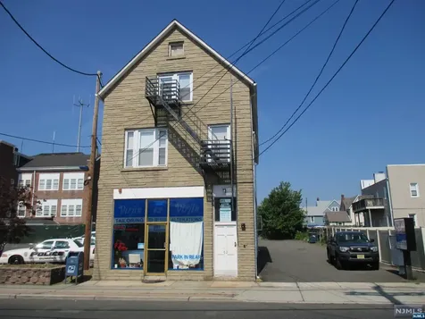 62 Washington Avenue Dumont NJ 07628