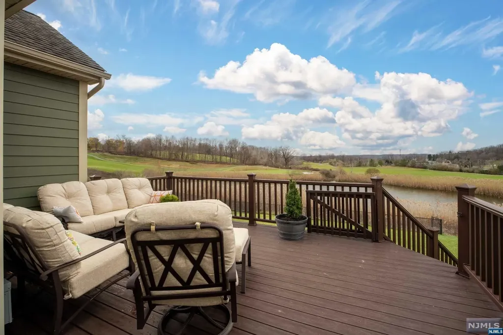 23 Woodcott Drive Hardyston NJ 07419