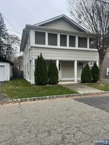 72 Van Pelt Place Little Falls NJ 07424